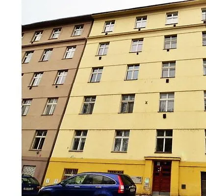 Nusle Apartament